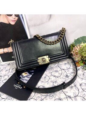 Chanel Boy Chain Shoulder Bag Logo